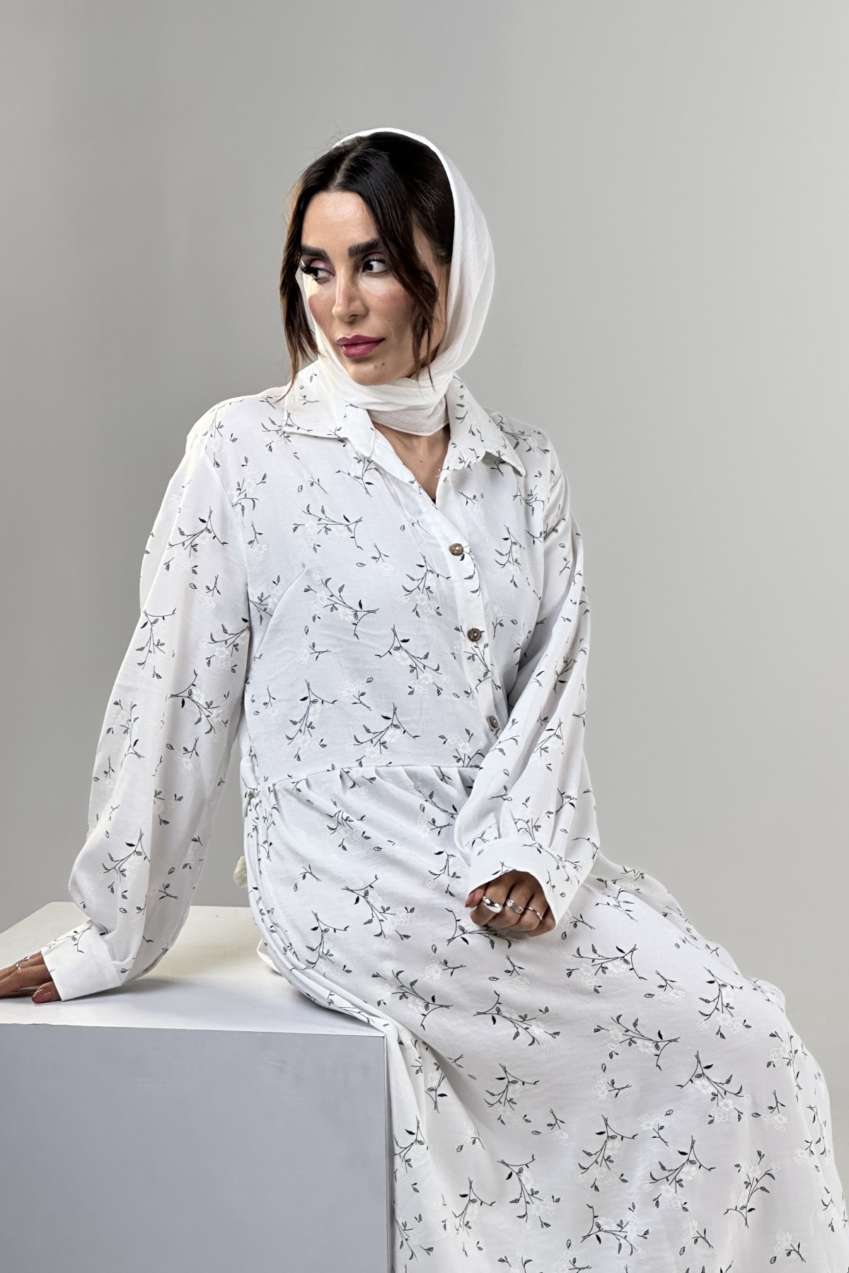 پیراهن بلند یقه دار