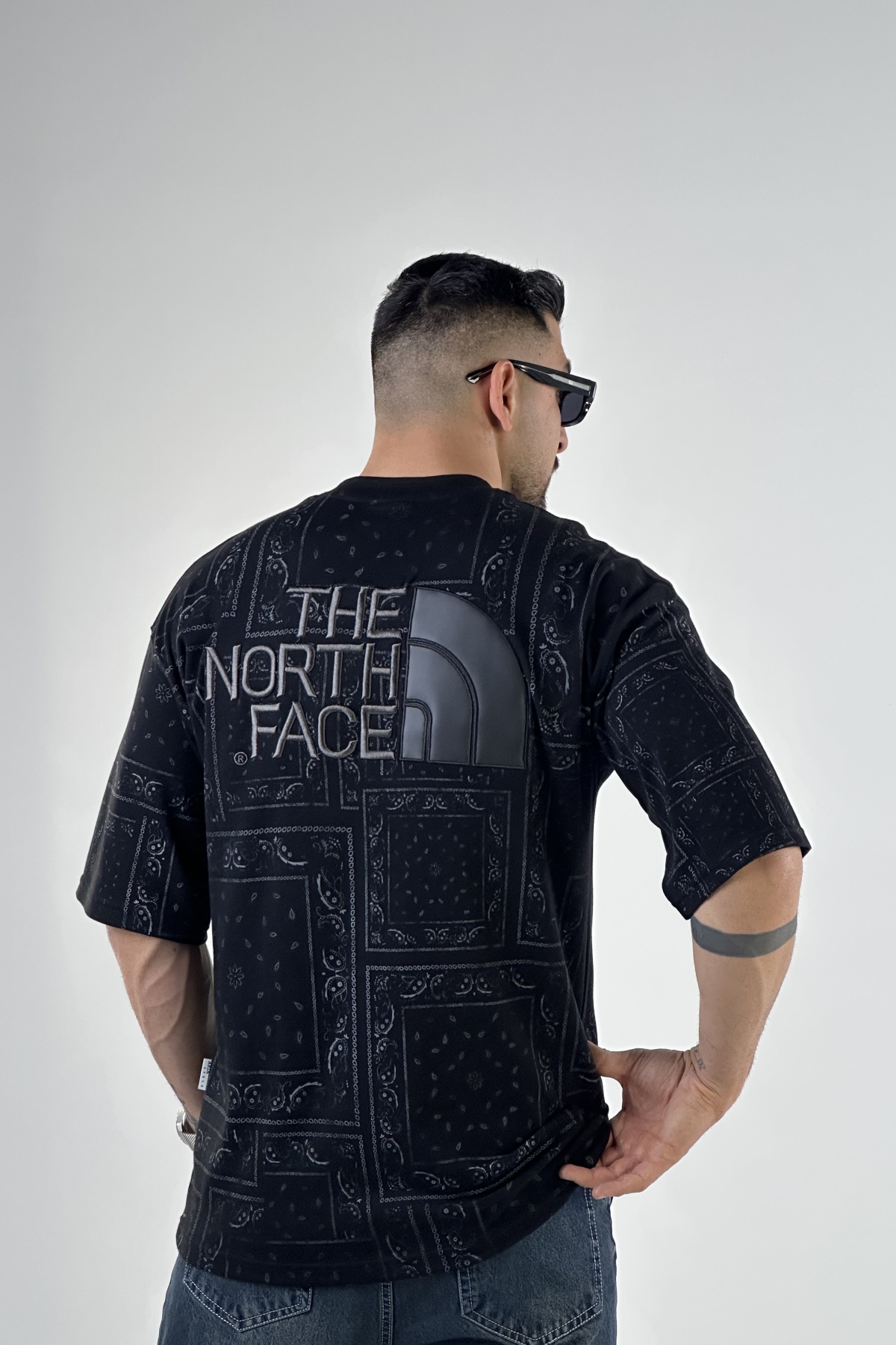 تیشرت THE NORTH FASE گلدوزی (7191)