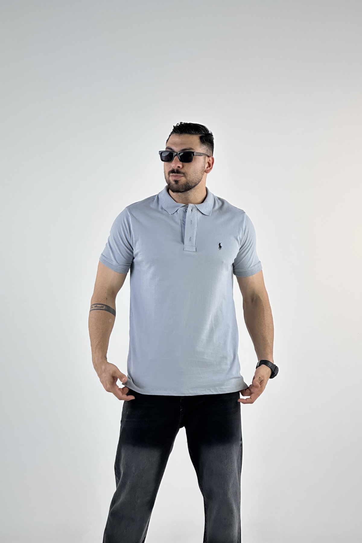 تیشرت جودون یقه دار