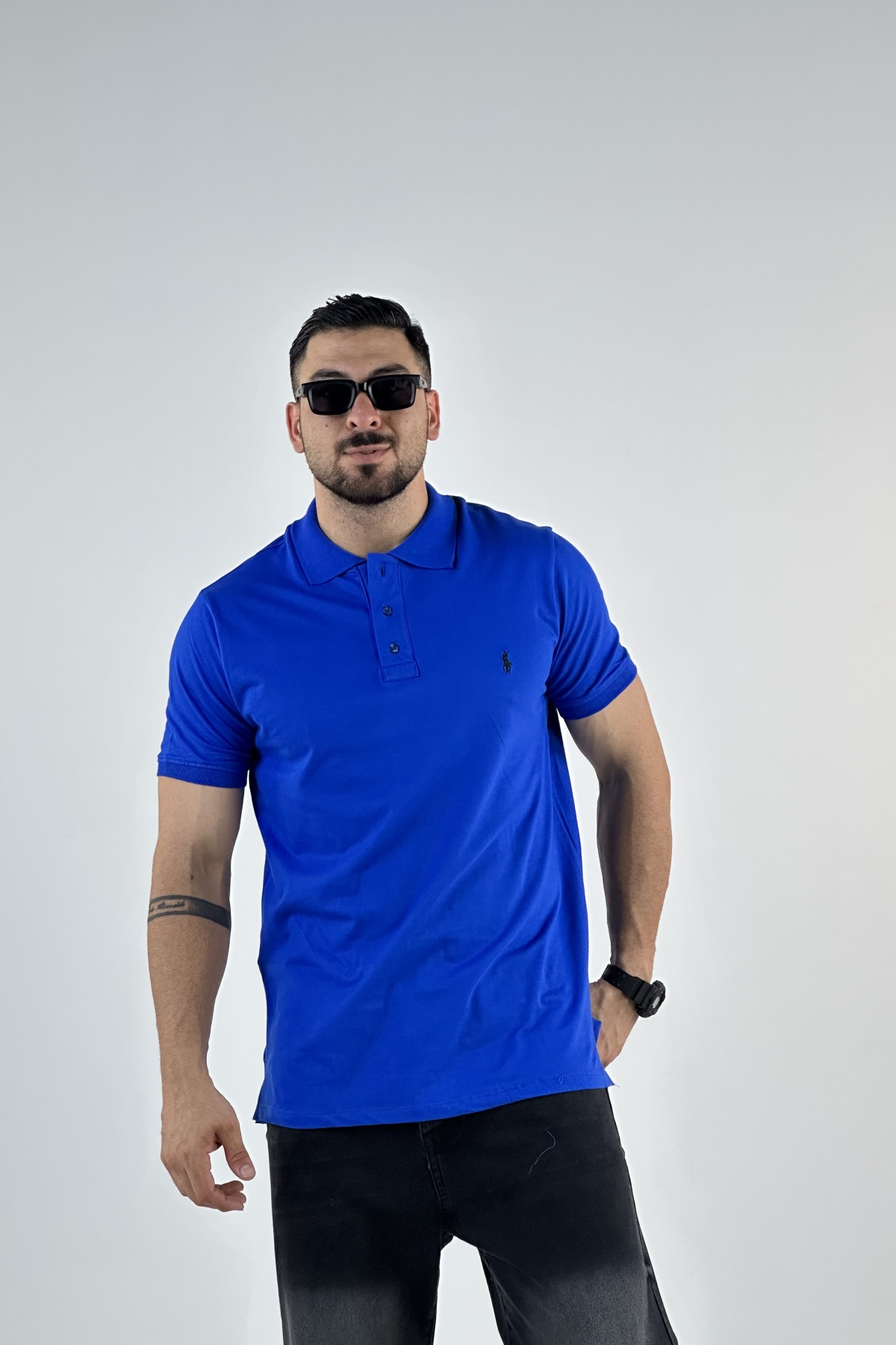 تیشرت جودون یقه دار