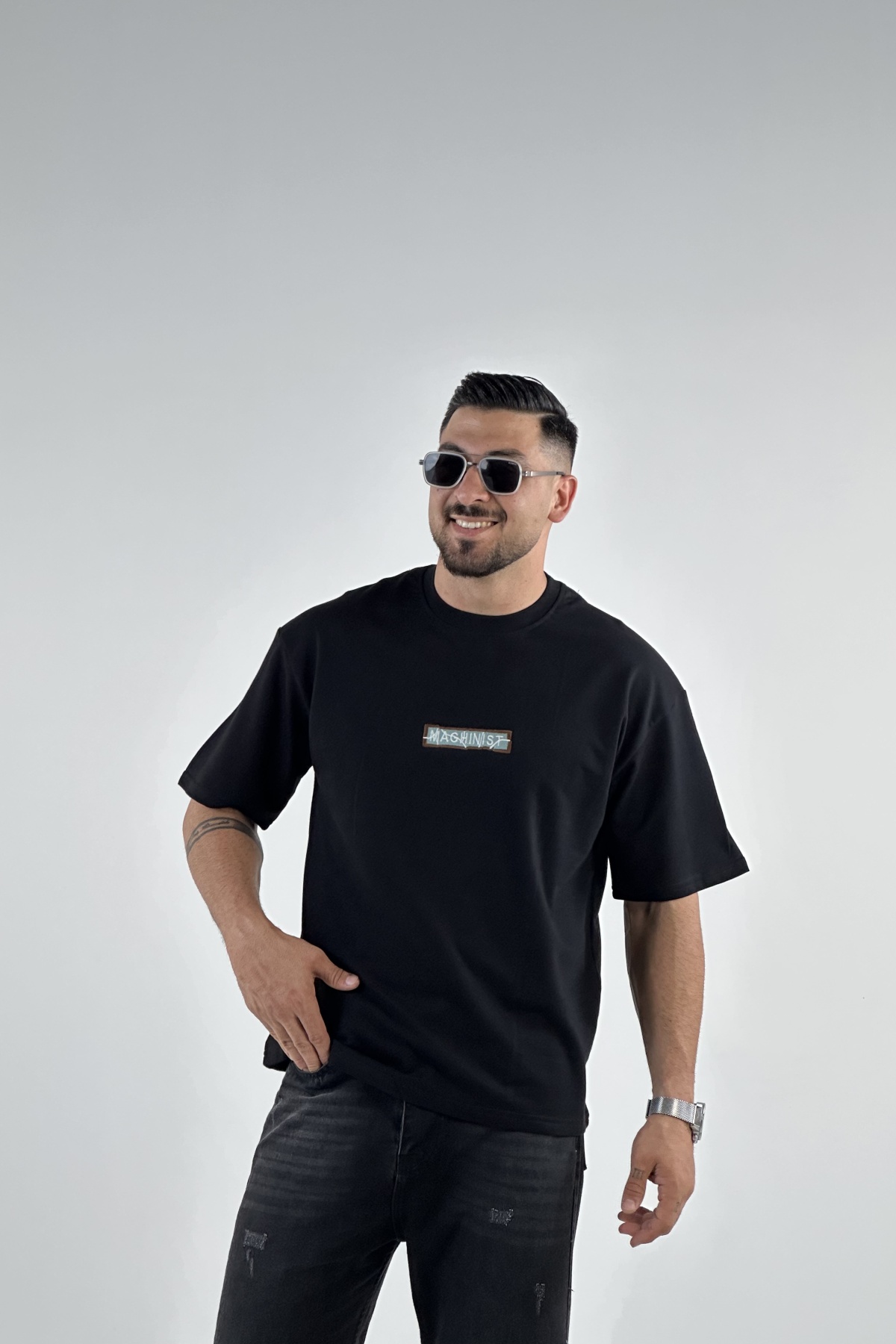 تیشرت گلدوزی مچینست (8127)