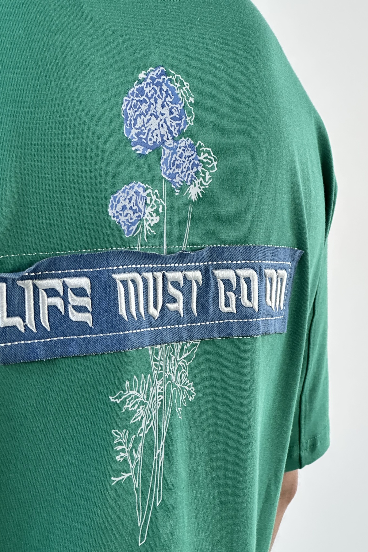 تیشرت چاپ و گلدوزی طرح چینی  (8170)