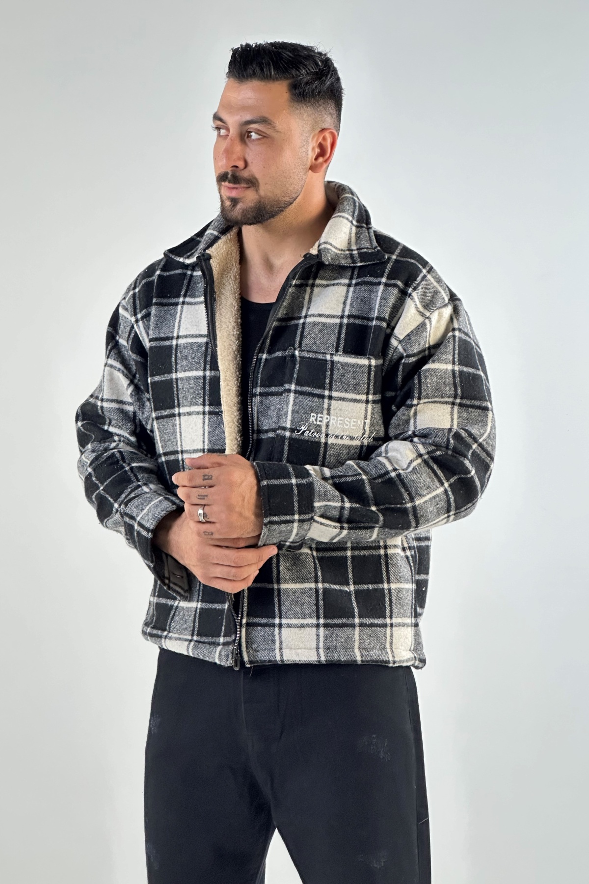 شَکِت پشمی داخل تدی (8468)