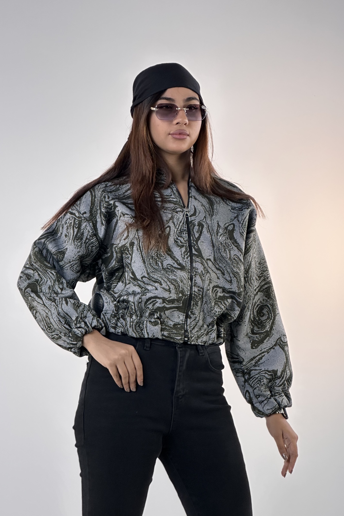 بامبر ابروبادی  (8920)