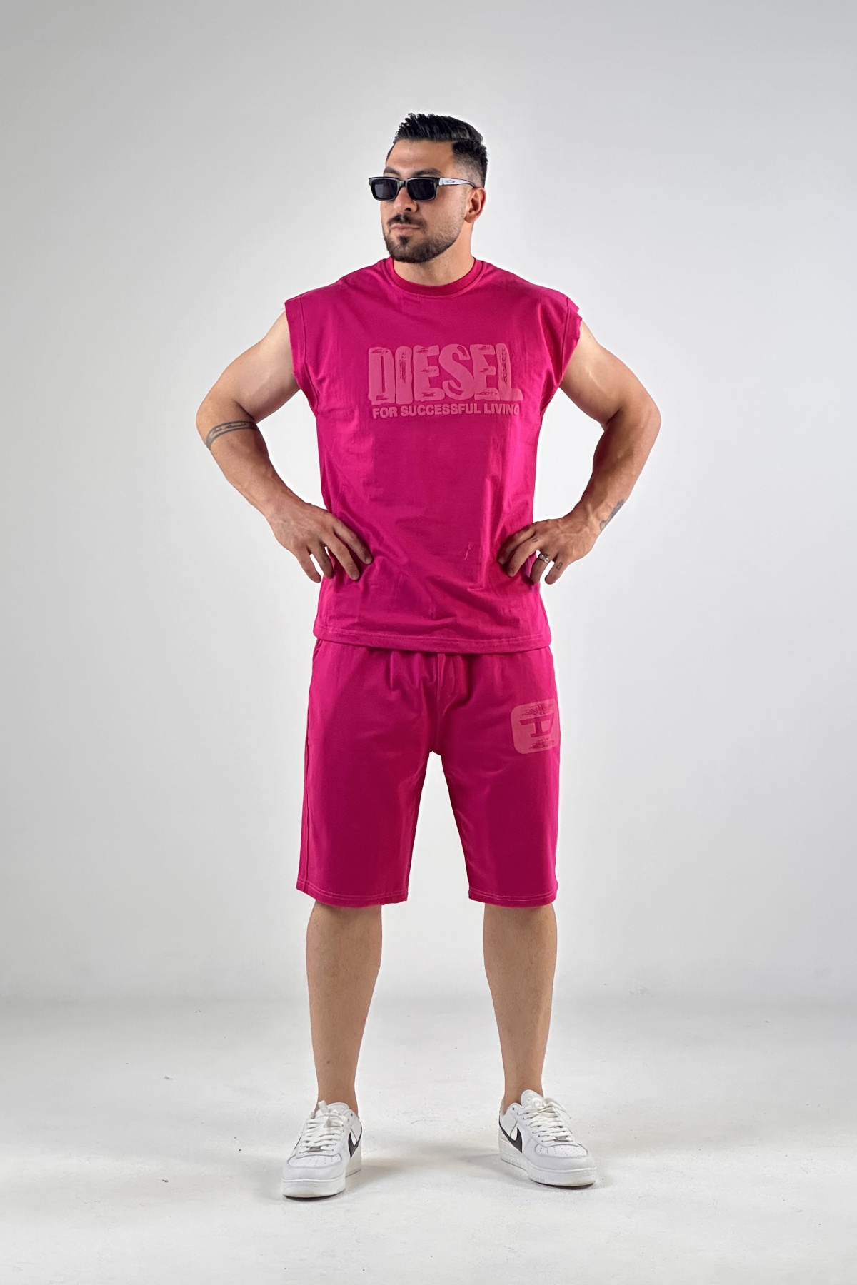 ست وست شلوارک DIESEL دونخ (10192)
