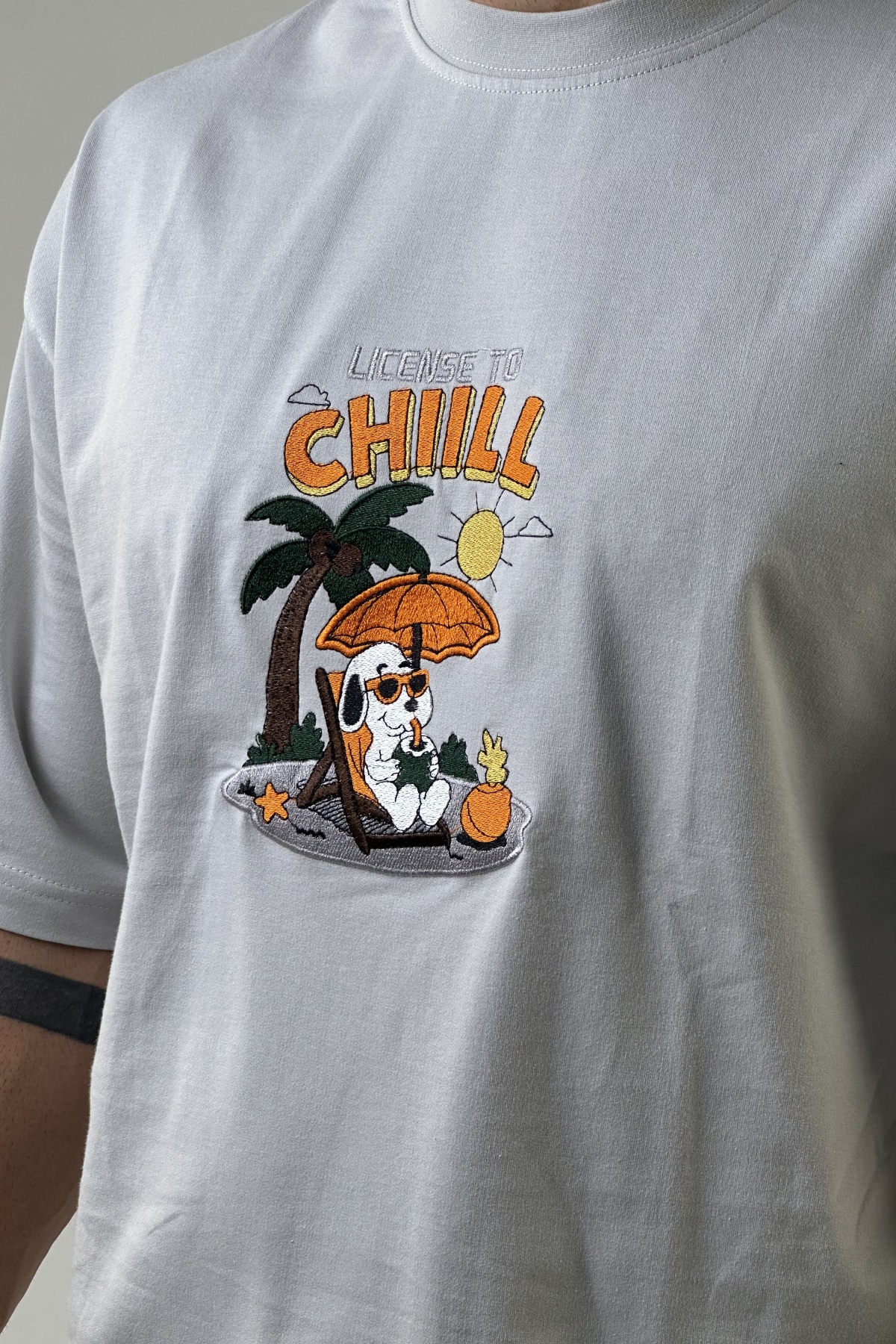 تیشرت گلدوزی سگ CHIILL دونخ (10641)