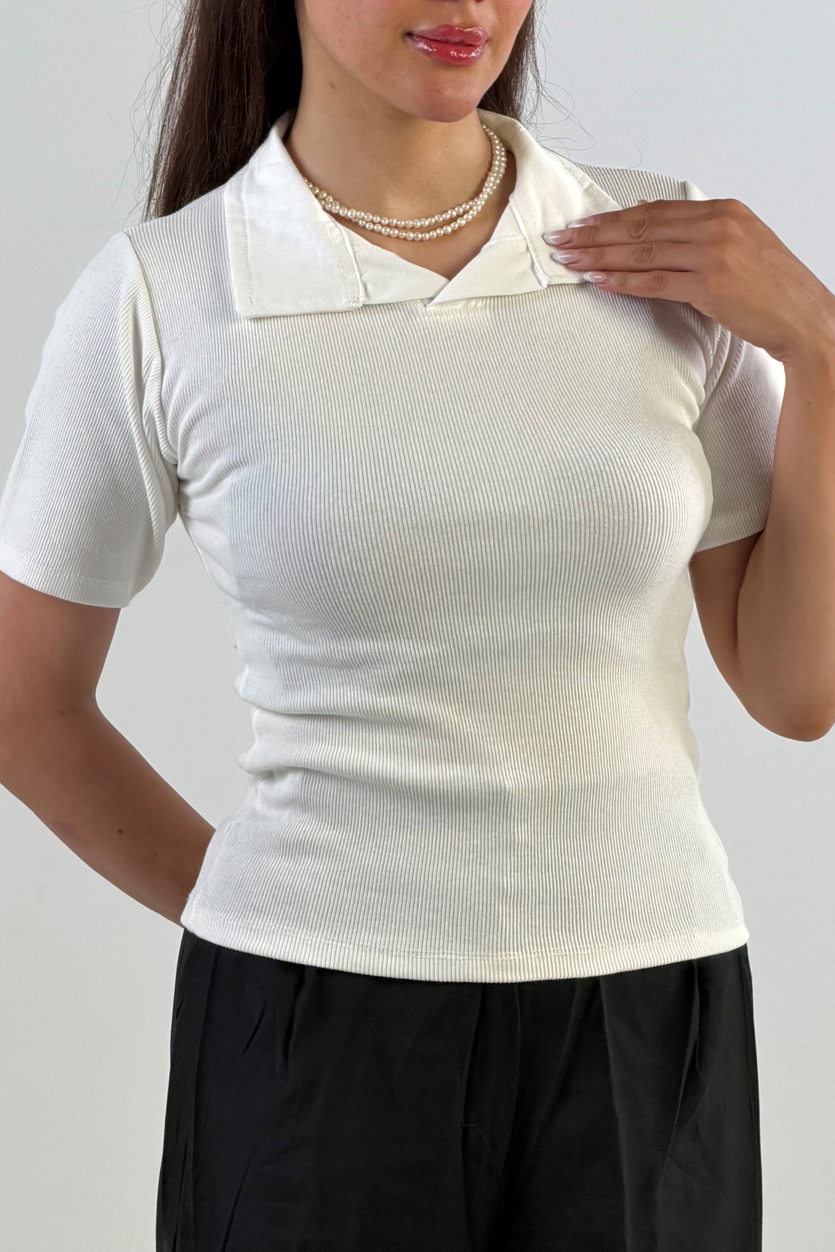 پلوشرت بیسیک یقه سفید (10691)