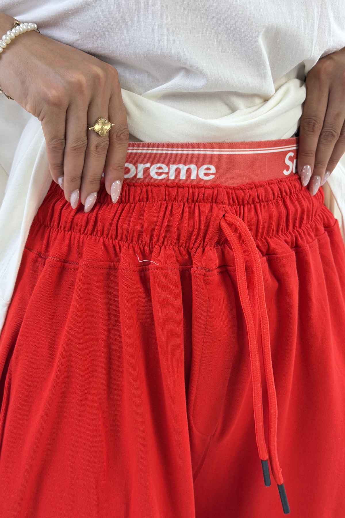 ست تیشرت شلوار Supreme گلدوزی (10772)
