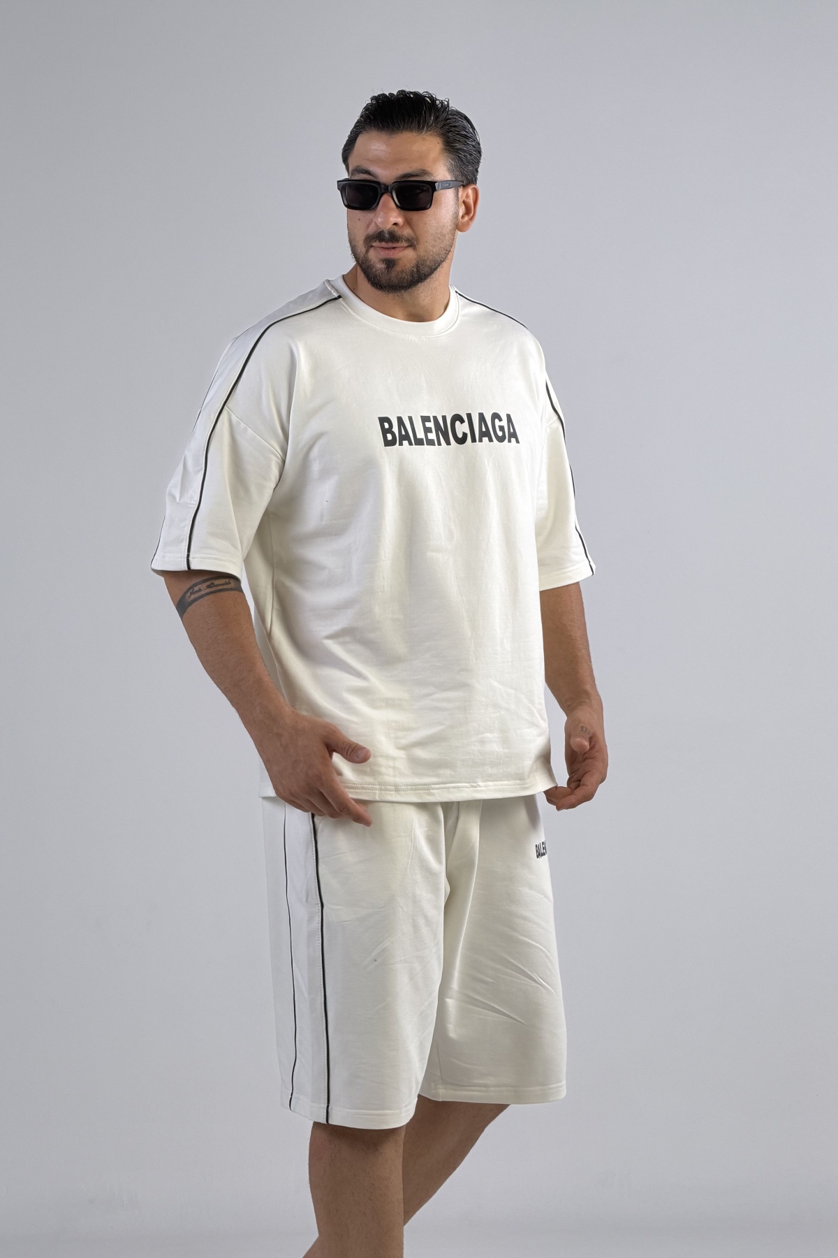 ست تیشرت شلوارک BALENCIAGA مغزی دوزی (10918)