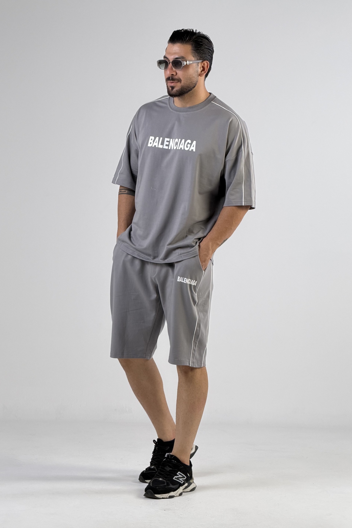 ست تیشرت شلوارک BALENCIAGA مغزی دوزی (10918)